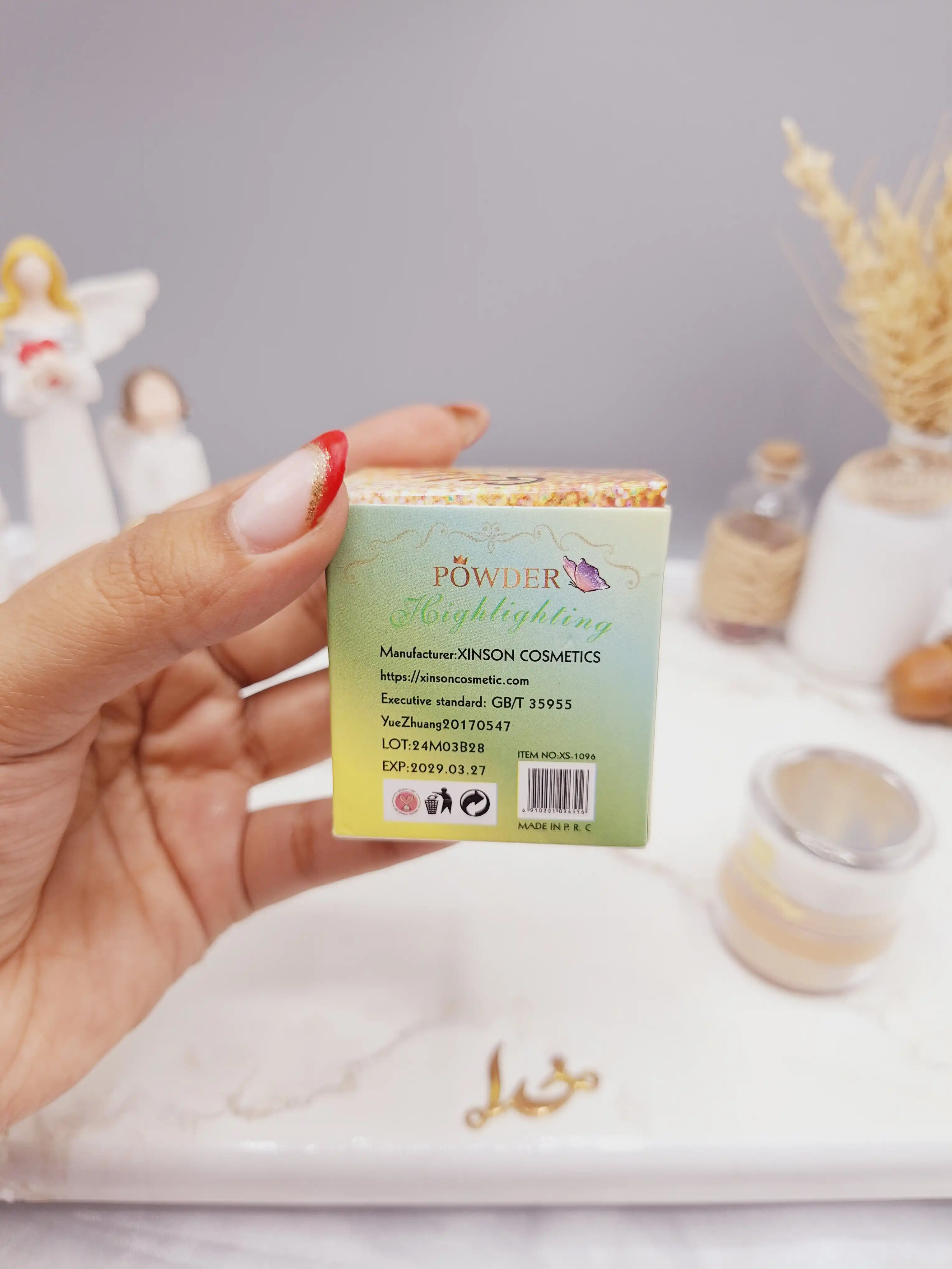 هایلایتر پد دار شاین ریز رنگ طلایی مناسب کل بدن طرح پری برند POWDER کد XS-1096