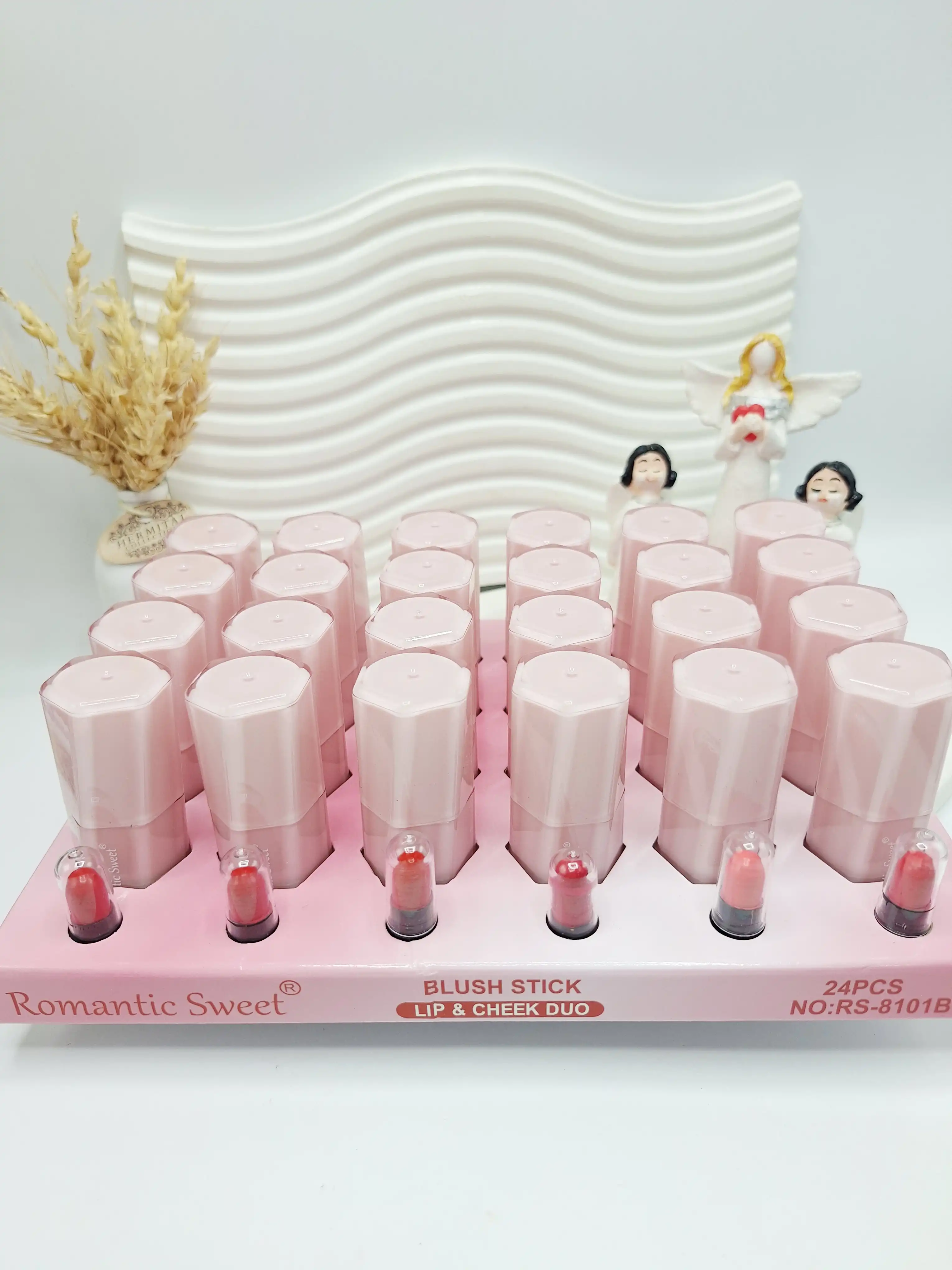 رژگونه استیکی رمانتیک سوئیت کد 8101